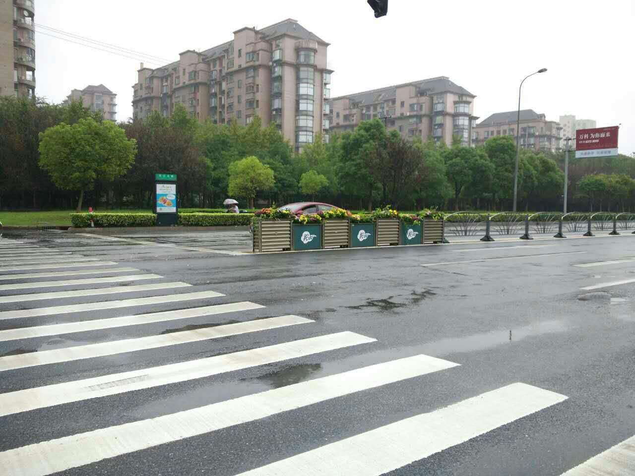 鋁合金畫(huà)鏡組合花箱（中央隔離）