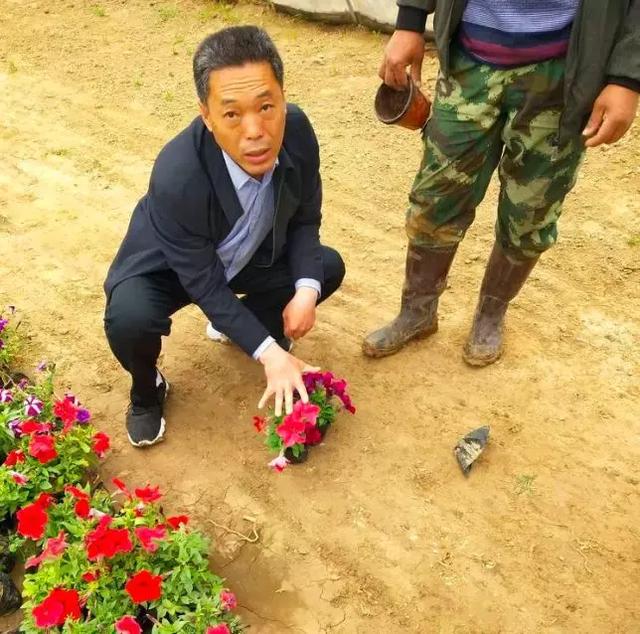 平頂山園林人——黃生：用熱情唱響生命的旋律