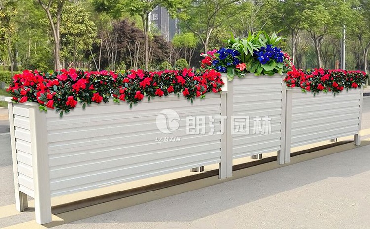 蝴蝶榫花箱結構為生態建設提質提速