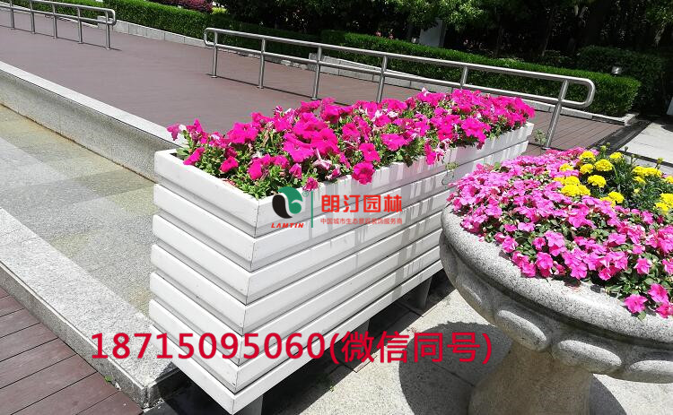 戶外花箱打造公園廣場花箱綠化景觀
